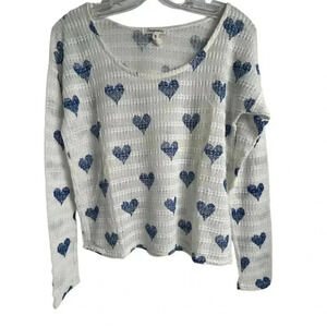 Aeropostale Women's M White Blue Heart  Pullover Sweater Solid Pattern